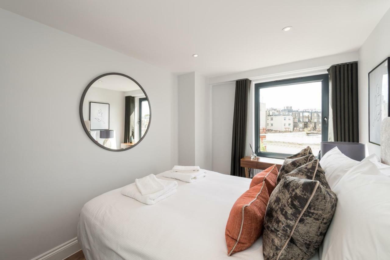 The Carlyle - Stunning Serviced Apartament