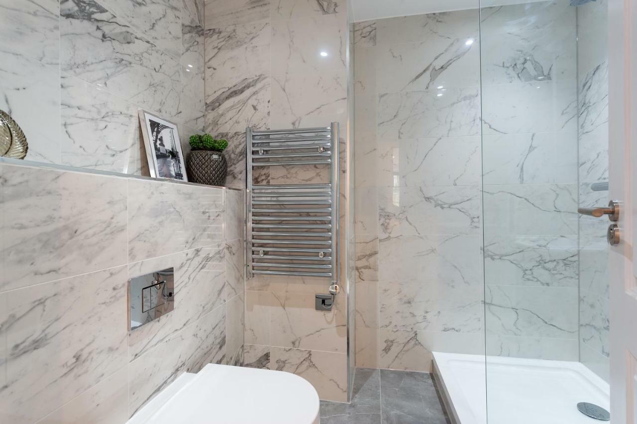 Apartament The Carlyle - Stunning Serviced Londra